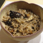 旬菜 おぐら家 - 土鍋で炊いた香り茸の炊き込みご飯(おかわり)