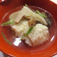旬菜 おぐら家 - 松茸とハモの椀物