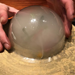 カモシヤ クスモト - 煙の中からボワッと