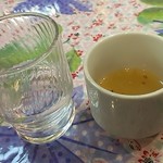 インド・ネパール料理の店 カレーハウス - 微量の水とスープ
