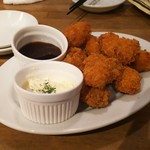 Himejikakisenta - 牡蠣フライ食べ放題 ソースとタルタルソース