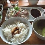 ERC Cafe - 蒜泥白肉セット　