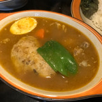 村上カレー店・プルプル - チキン・ベジタブル
            800円
            (ランチタイム)