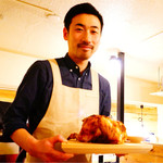 VECTOR BEER - MAKIDAI似の店長さん
      笑顔がステキ