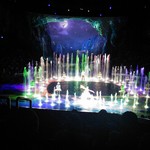 The House of Dancing Water - 海から陸地へ。光と映像と音楽の圧倒的な演出。