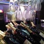 The House of Dancing Water - 入口の売店。モエ・エ・シャンドンがたくさん。