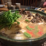 いろり庵 - 丹波産天然猪の牡丹鍋