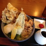 讃岐のおうどん 花は咲く - Aランチ