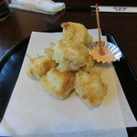 田中屋 - 湯葉の天ぷら。コロコロしていてかわいいです。