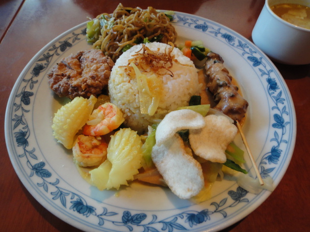 閉店 ジュンバタン メラ 新宿店 Jembatanmerah 西新宿 インドネシア料理 食べログ