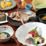 Small kaiseki (daytime only)