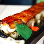 日本橋 玉ゐ - 葉わさび　穴子押し寿司