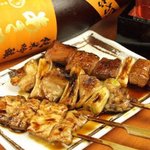 しらとら - 本物の焼き鳥・やきとんをご堪能ください！