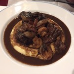 シェ シロ - 猪の赤ワイン煮