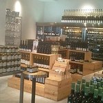 DEAN & DELUCA MARKET STORES - 