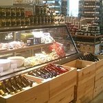 DEAN & DELUCA MARKET STORES - 