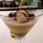 SAKURA - 3層のチョコレートムース