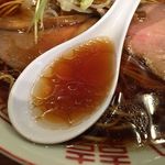 中華そば しば田 - スープ