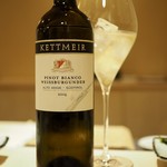 Sushi Yamazaki - 白ワイン「KETTMEIRピノ ビアンコ2013」伊