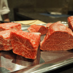 窯焼きステーキ 福田 - 本日のお肉