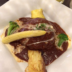 ビストロ HANEUMA - 馬肉のハンバーグ