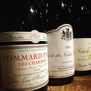 ワインはフランス各地とカリフォルニアが中心