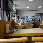 マルミ・サンライズ食堂 - 店内の様子