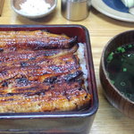 豊松 - 「うな重（肝吸い付き）」です