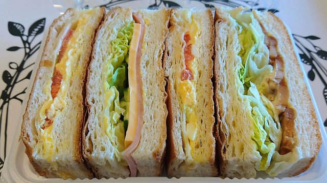Cafe Bakery Azalee 船堀店 カフェ ベーカリー アザレー 船堀 カフェ 食べログ