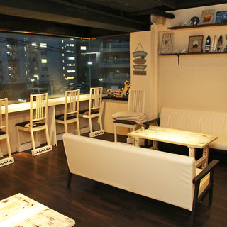 CAFE & DINING BAR ハマカレ_1