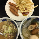 フェアリーズ - ウインナー＆ポテト¥350、もつ煮込み¥350、おでん盛合せ¥380