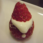 コルテロ - サンタを模ったイチゴ♪