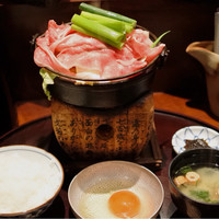 はな柳 - 黒毛和牛すき焼き御膳  1000円