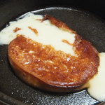 タベルナアイ - チーズのステーキ