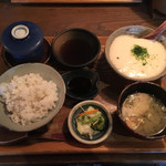 Suzu - 麦とろすず膳（2400円）