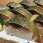 Sushino Maruyasu - 肉厚のサバ