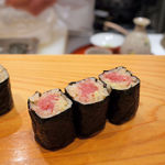 鮨竹 - 鉄火巻き 1/2