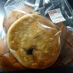 木村屋總本店　工場直売店 - 2010/11　規格外品4個入ってます