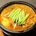 四季の家 - ランチメニューの『チゲカルビうどん』 1000円。とにかく暖まります。