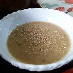 ととかか - 日替わり定食750円 肉と野菜の土鍋をゴマダレで