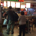 Quiznos - 店頭   中々の人気