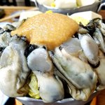 すき焼･鍋物 なべや - 【かきみそ鍋】1200円　牡蠣どっさり