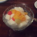 中華家庭料理 雲海 - 杏仁豆腐①（２６３円）