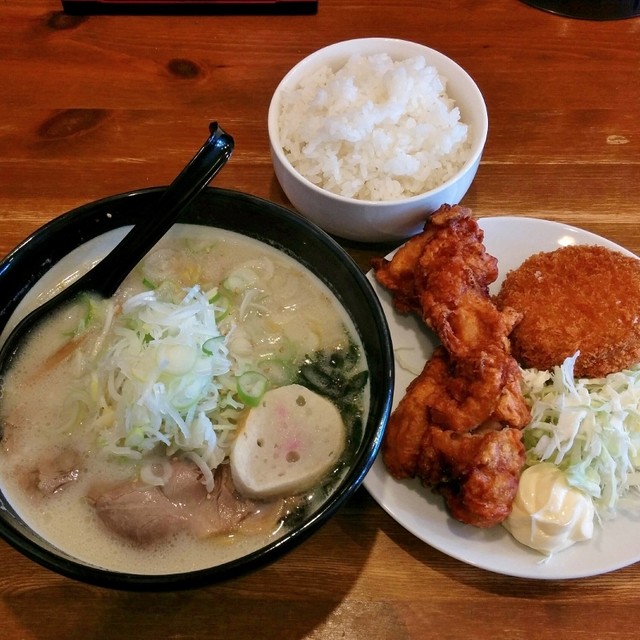 麺や 虎鉄 大麻店 めんや こてつ 大麻 ラーメン 食べログ