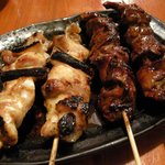 やきとりかどちゃん - （2010/11月）焼鳥は身とレバーを各2本ずつ