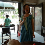 刘广记马蹄爽 - お店の娘さん。日本語堪能。