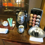 名月荘 - 湯上り処：コーヒー