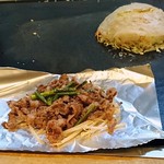 Hiroshima Fuu Okonomiyaki Yuuka - あごすじニンニク芽炒め