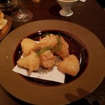 ワイン食堂ペコリーノ - 鰹だしで食べる大根のフリット