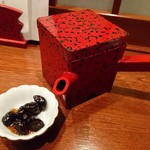 鶴よし - 蕎麦湯と黒豆